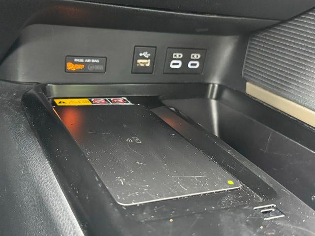 2025 Toyota Camry SE FWD