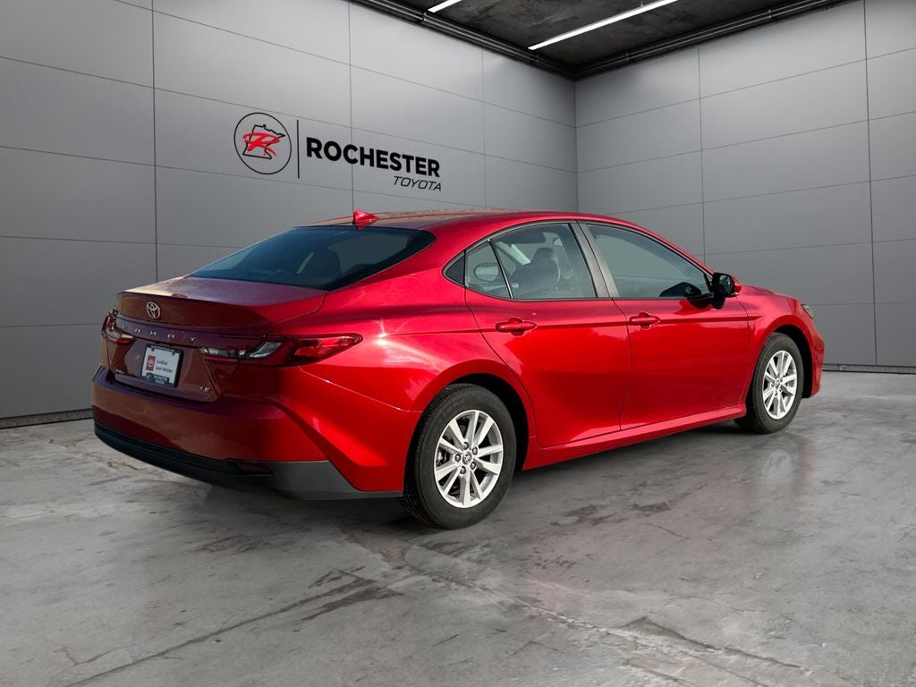 2025 Toyota Camry LE FWD