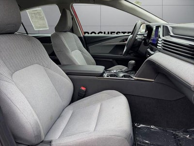 2025 Toyota Camry LE FWD
