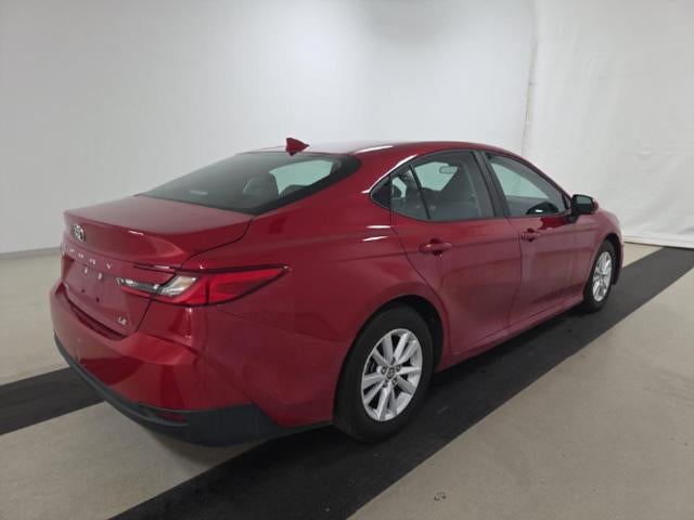 2025 Toyota Camry LE FWD