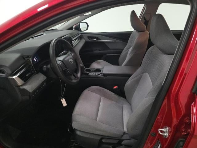 2025 Toyota Camry LE FWD