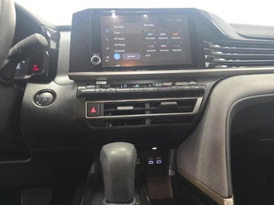 2025 Toyota Camry LE FWD