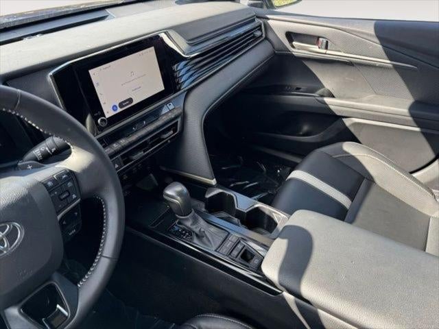 2025 Toyota Camry SE FWD