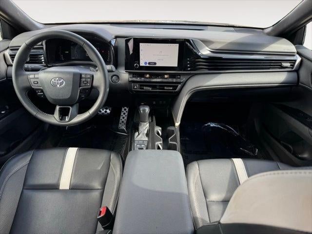 2025 Toyota Camry SE FWD