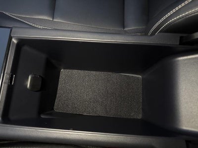 2025 Toyota Camry SE FWD