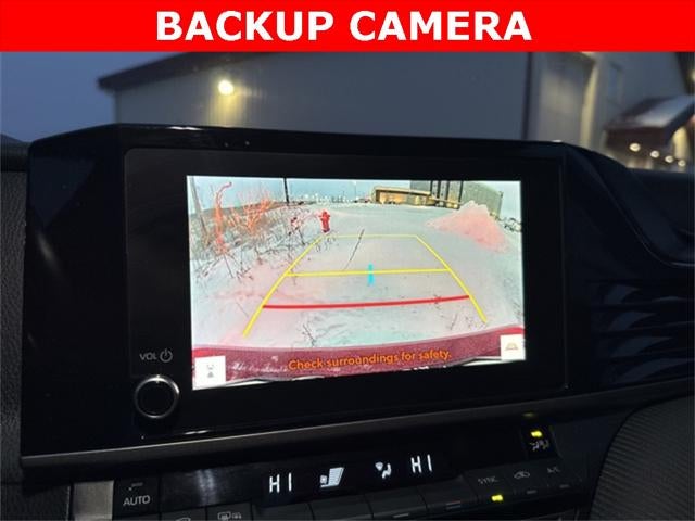 2025 Toyota Camry SE FWD