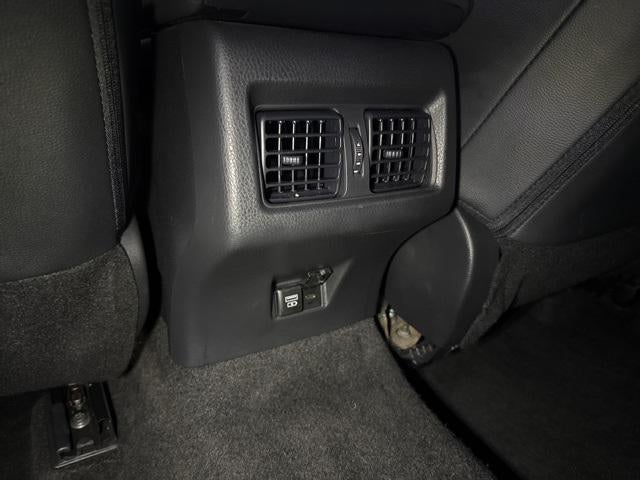 2025 Toyota Camry SE FWD