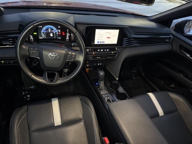 2025 Toyota Camry SE FWD