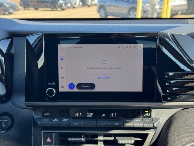 2025 Toyota Camry LE FWD