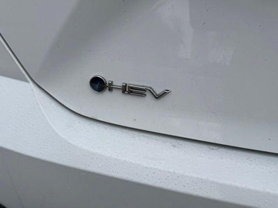 2025 Toyota Camry SE FWD