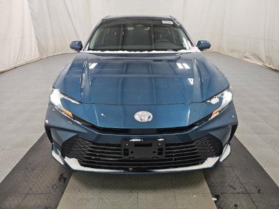 2025 Toyota Camry LE FWD