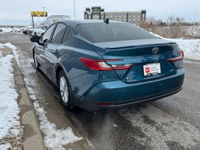 2025 Toyota Camry LE FWD
