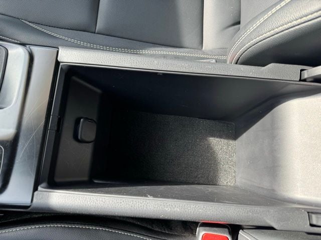 2025 Toyota Camry SE FWD