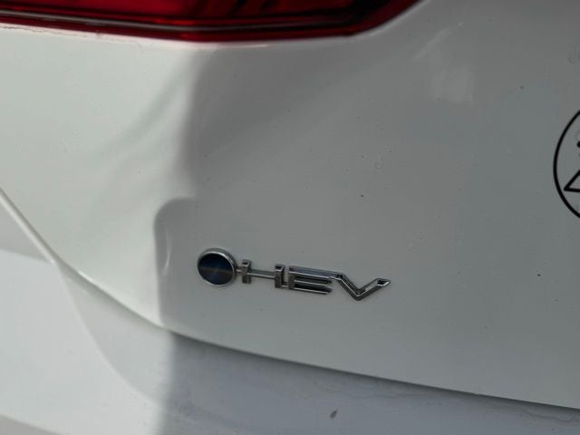 2025 Toyota Camry SE FWD