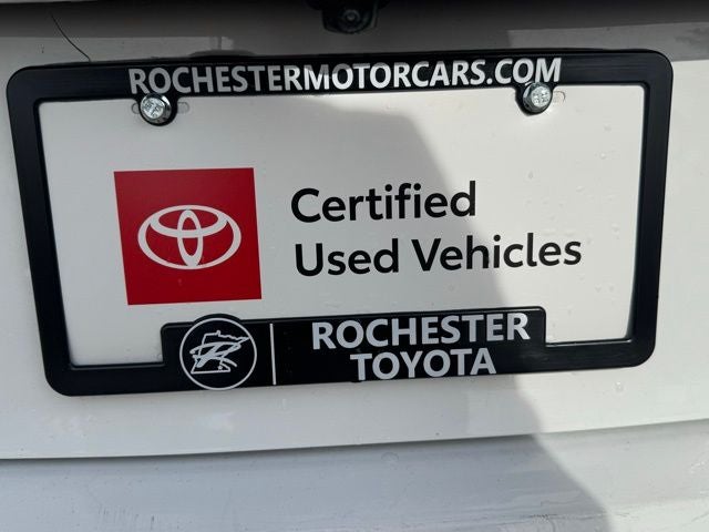 2025 Toyota Camry SE FWD