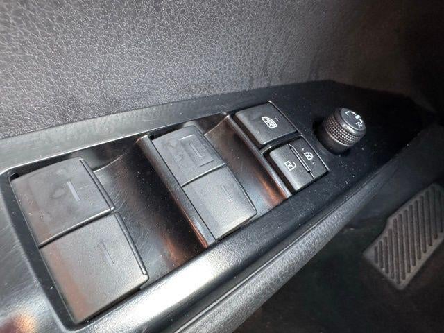 2025 Toyota Camry SE FWD