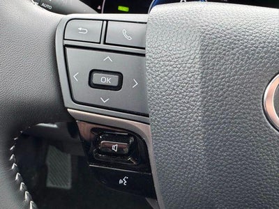 2025 Toyota Camry SE FWD