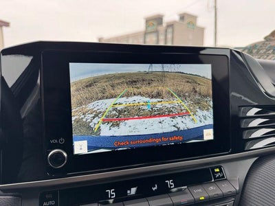 2025 Toyota Camry SE FWD