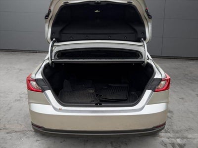 2025 Toyota Camry LE FWD