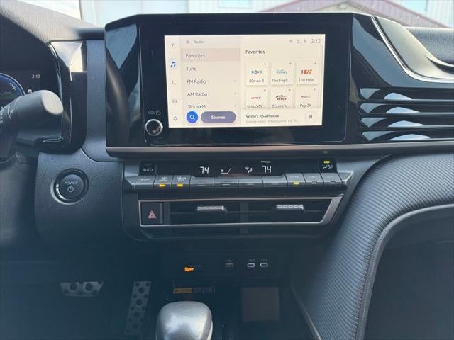 2025 Toyota Camry SE FWD