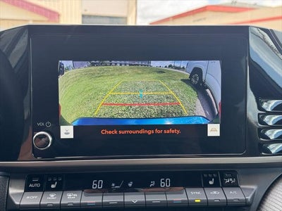 2025 Toyota Camry SE FWD