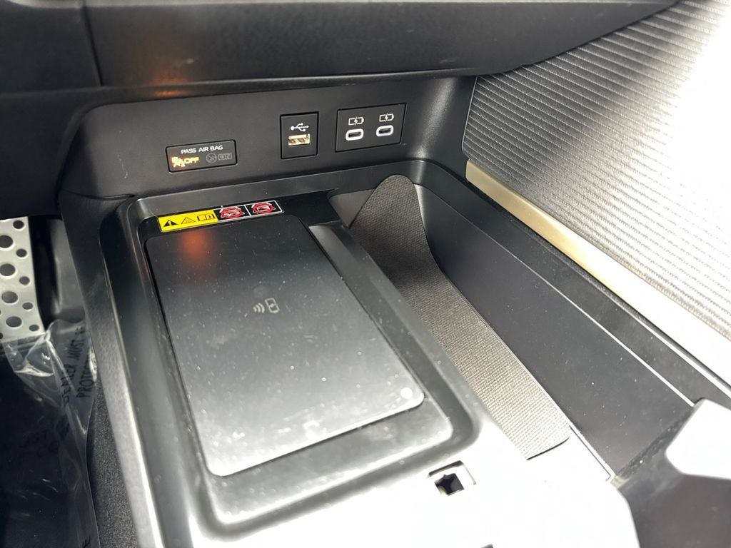 2025 Toyota Camry SE FWD