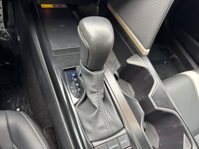 2025 Toyota Camry SE FWD