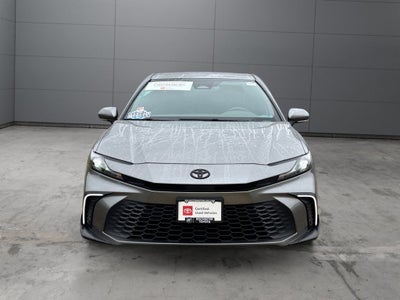 2025 Toyota Camry SE FWD