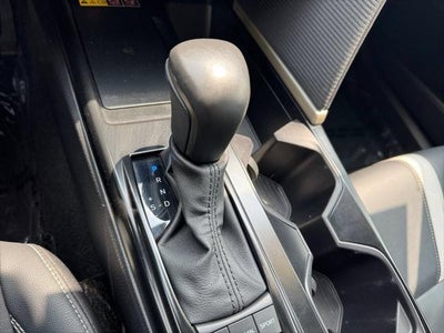 2025 Toyota Camry SE FWD