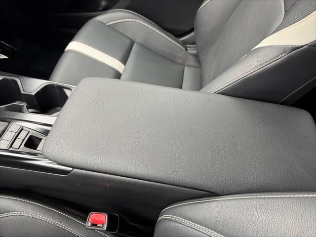 2025 Toyota Camry SE FWD