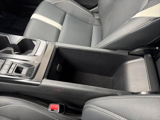 2025 Toyota Camry SE FWD