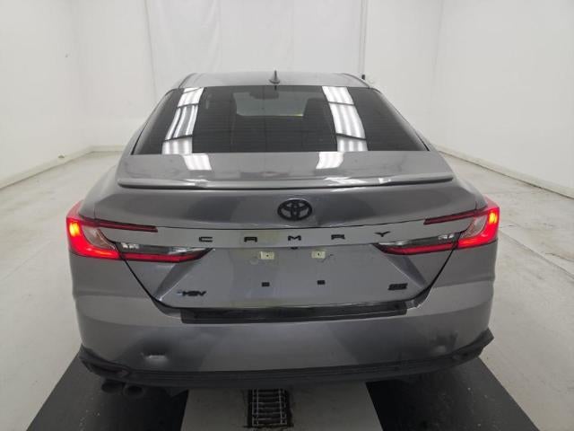 2025 Toyota Camry SE FWD