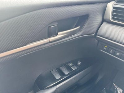 2025 Toyota Camry SE FWD