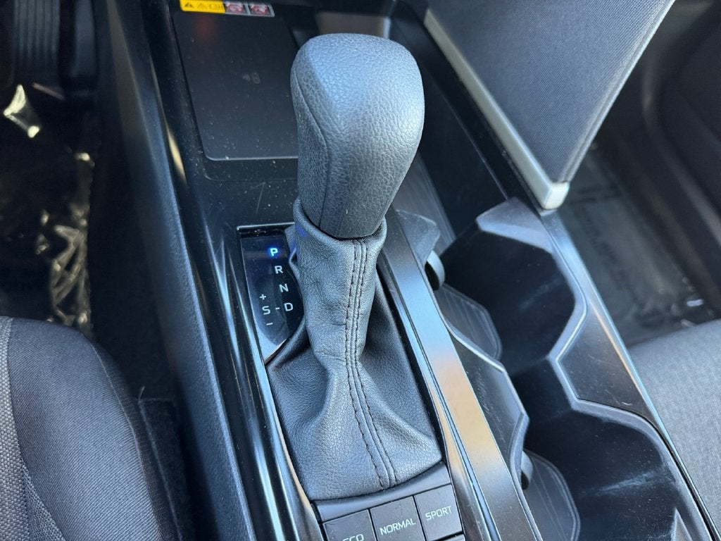 2025 Toyota Camry LE FWD