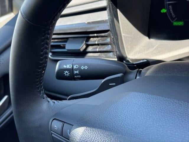 2025 Toyota Camry XSE FWD