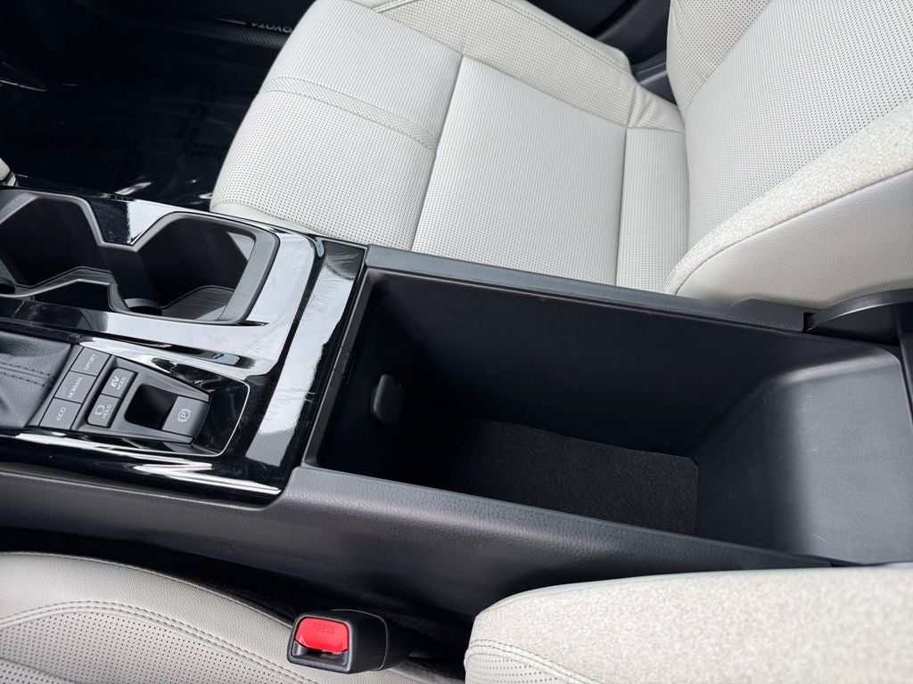 2025 Toyota Camry XLE AWD