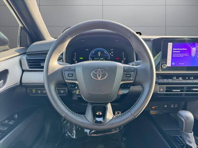 2025 Toyota Camry SE AWD