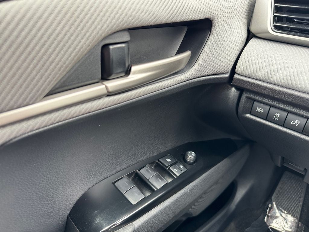 2025 Toyota Camry SE AWD