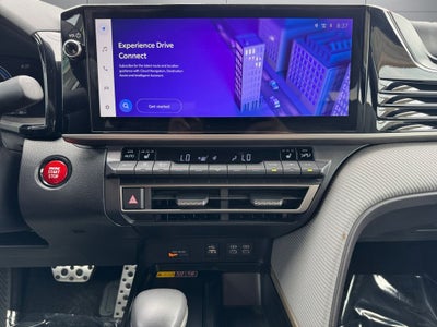 2025 Toyota Camry SE AWD
