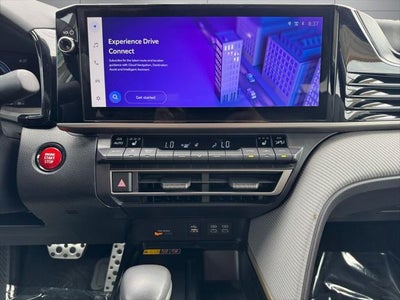 2025 Toyota Camry SE AWD