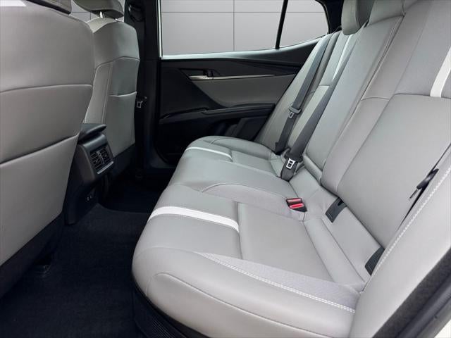 2025 Toyota Camry SE AWD