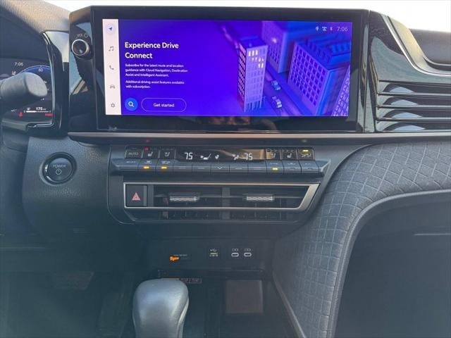 2025 Toyota Camry XLE AWD