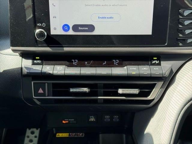 2025 Toyota Camry SE AWD
