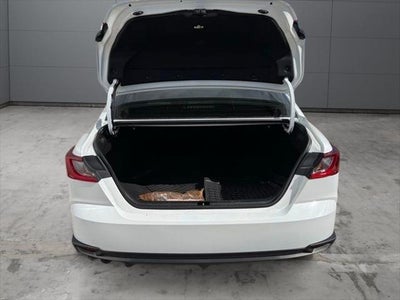2025 Toyota Camry SE AWD