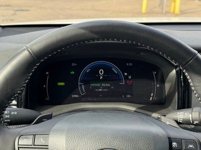2025 Toyota Camry SE AWD