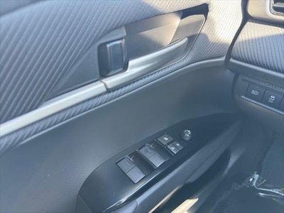 2025 Toyota Camry SE AWD