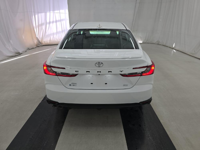 2025 Toyota Camry SE AWD