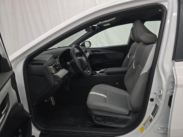 2025 Toyota Camry SE AWD