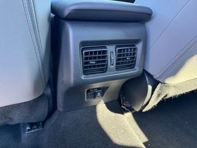 2025 Toyota Camry SE AWD