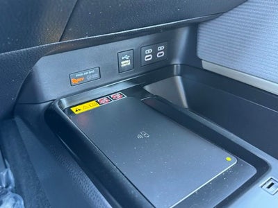 2025 Toyota Camry SE AWD